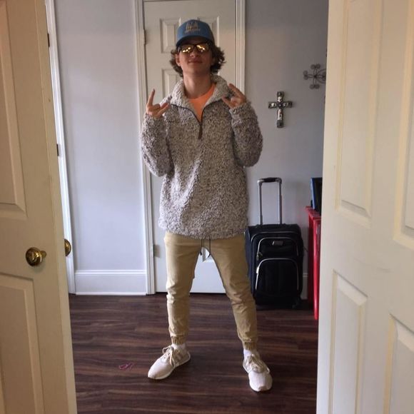 Meet your Posher, Chase - Picture 1 of 1